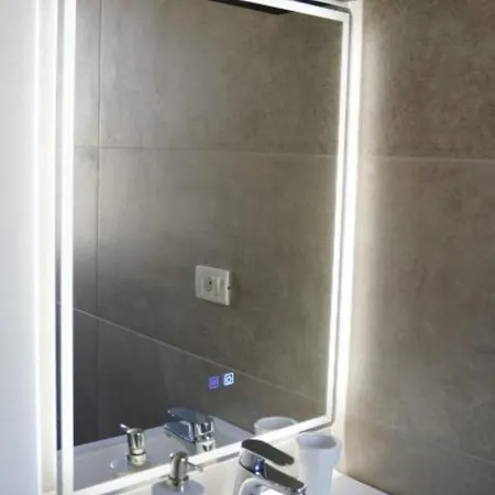 Kalpazo Myslym Shyri Apartment Tirana