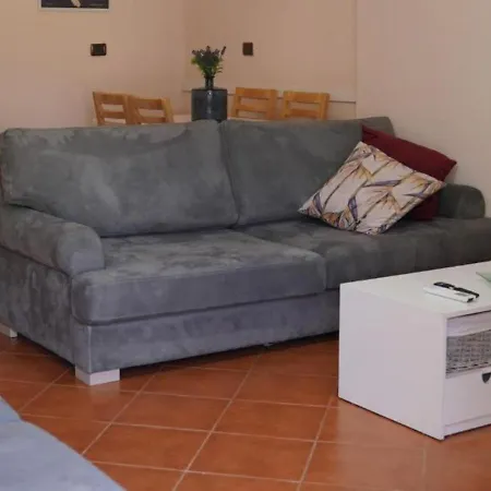 Kalpazo Myslym Shyri Апартаменты *